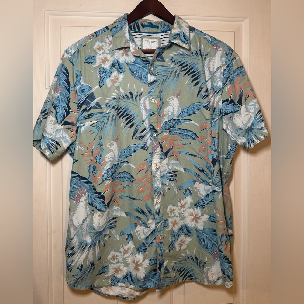 Denim & Flowers Mens Short Sleeve Hawaiian Palm Shirt‎ Size XL Green & Blue.